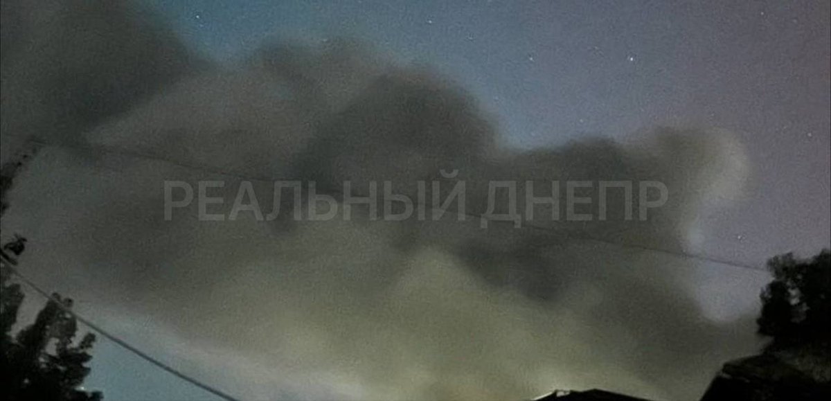 SprinterPress's tweet photo. 🔥 For over three hours, Shahed-4 kamikaze drones have been attacking targets in Dnipro and its surrounding areas, as well as in Pavlograd. https://t.co/Gpyr1gyzb3