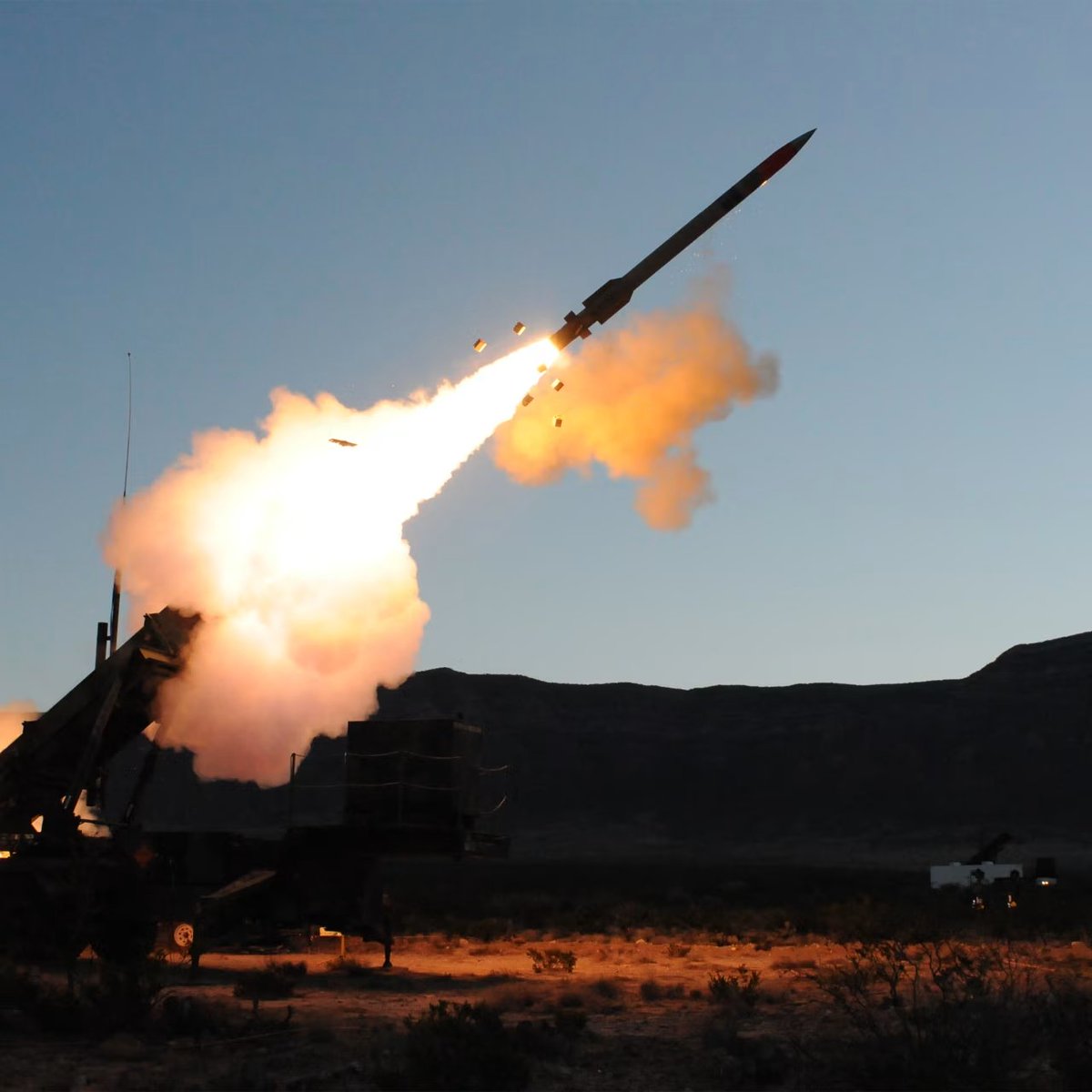 commandante_'s tweet photo. The U.S. Pentagon has announced a more than $3 billion framework deal with Lockheed Martin and Northrop Grumman to triple Patriot and quadruple THAAD interceptor production by ramping up key parts.

The deal includes a second source for PAC-3 solid rocket motors and more ignition safety devices. 

The move addresses stockpile strain from conflicts in Iran and Ukraine and follows last week’s up to $58.6 billion Lockheed contract for Patriot missiles.