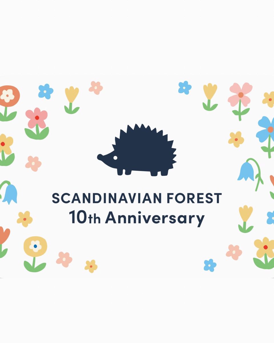 SF__sweden's tweet photo. ＼8月3日スタート！／

SCANDINAVIAN FORESTは、
今年で10周年を迎えました🦔✨

スウェーデンの森からやってきたハリネズミが、
みなさまの毎日に寄り添って10年。

たくさんの「ありがとう」を込めて、
10周年記念キャンペーンを開催します。

今回、7匹のかわいいハリネズミたちと一緒に
特別な「ハリ語録ステッカー」をつくりました🌿

期間中、対象店舗で
SCANDINAVIAN FORESTの商品を1点以上お買い上げの方に、
全7種類の中から1枚をプレゼント！

どの子がおうちにやってくるかは、
受け取ってからのお楽しみです😊

■キャンペーン期間
2026年8月3日（月）〜8月31日（月）
※なくなり次第終了

■対象店舗
・Kötaオンラインショップ
・Bleu Bleuet全店舗、オンラインストア

数量限定・先着順となりますので、
ぜひお早めにチェックしてください。

10周年の特別な企画を、
7匹のハリネズミたちと一緒に楽しんでいただけたら嬉しいです🦔

詳しくはプロフィールのリンクからご覧ください。
https://t.co/lNCvxr9Ocv

#スカンジナビアンフォレスト
#SCANDINAVIANFOREST
#10周年
#ハリネズミ
#ハリ語録
#プレゼントキャンペーン
#ブルーブルーエ
#北欧雑貨
#北欧デザイン