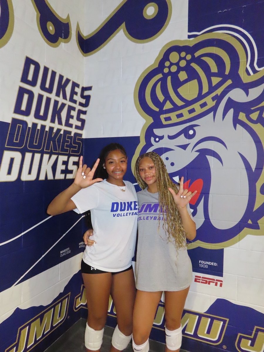 jermolineyvb's tweet photo. Not officially on campus yet but camp was AWESOME!! 💜 @JMUVolleyball #GoDukes https://t.co/yR27ClAu37