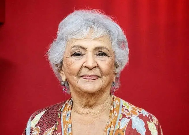 DrRobertoMOjeda's tweet photo. Hoy la cultura cubana viste de luto. La partida de Paula Alí, una de nuestras actrices más emblemáticas y queridas, deja un vacío notorio en el teatro, el cine y la televisión de la isla. Nuestras condolencias a familiares y amigos. https://t.co/3c6DSlOCUF
