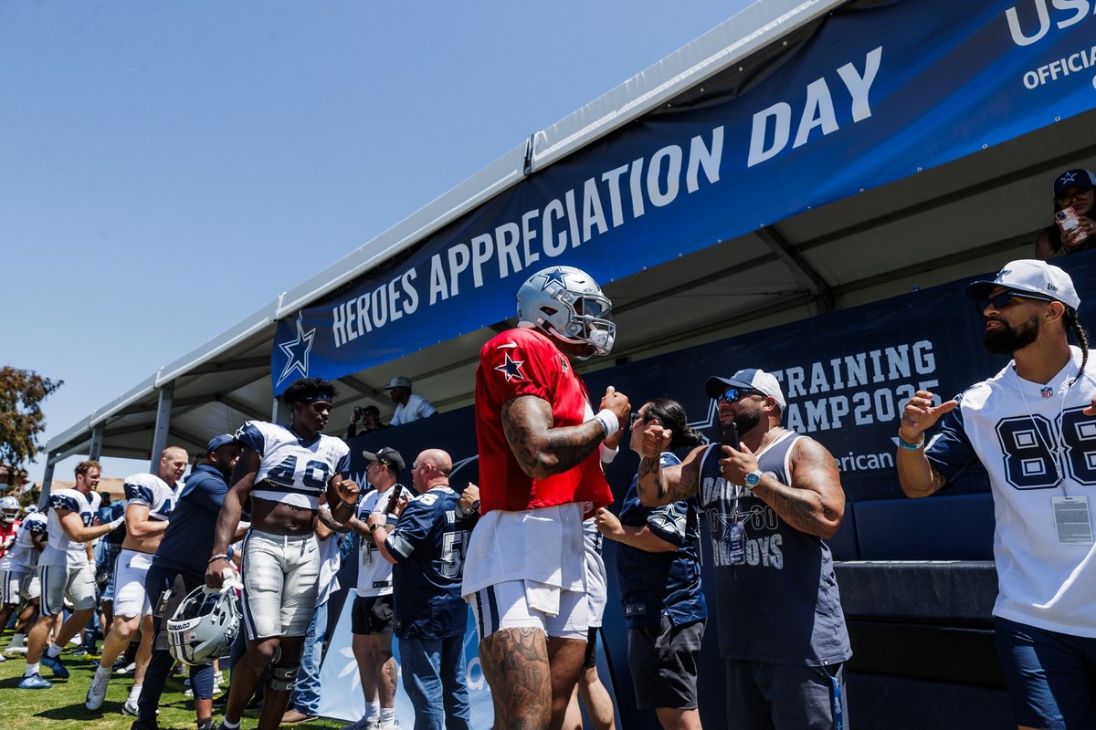 VisitOxnardCA's tweet photo. 💙 On Aug. 6, Dallas Cowboys Training Camp will host Heroes Appreciation Day, recognizing the military members, veterans and first responders whose commitment and sacrifice help keep our communities strong. --> https://t.co/GOLVw1GaFZ
#VisitOxnard #VisitCa #dallascowboys https://t.co/SlBkMrGzeQ
