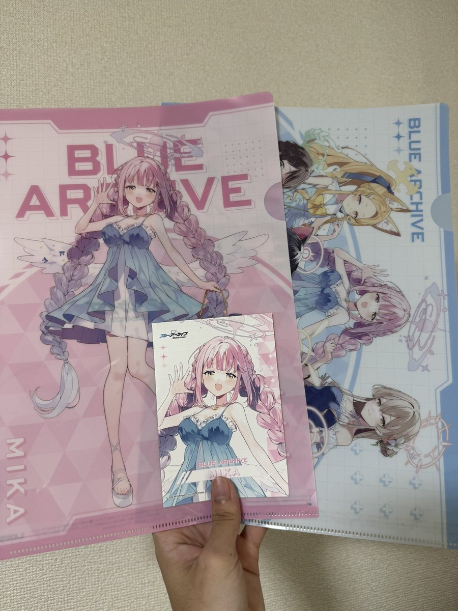 shunama428's tweet photo. クリアファイル入手！
ローソンプリントとやらもやってみた https://t.co/sD4q68eLfU