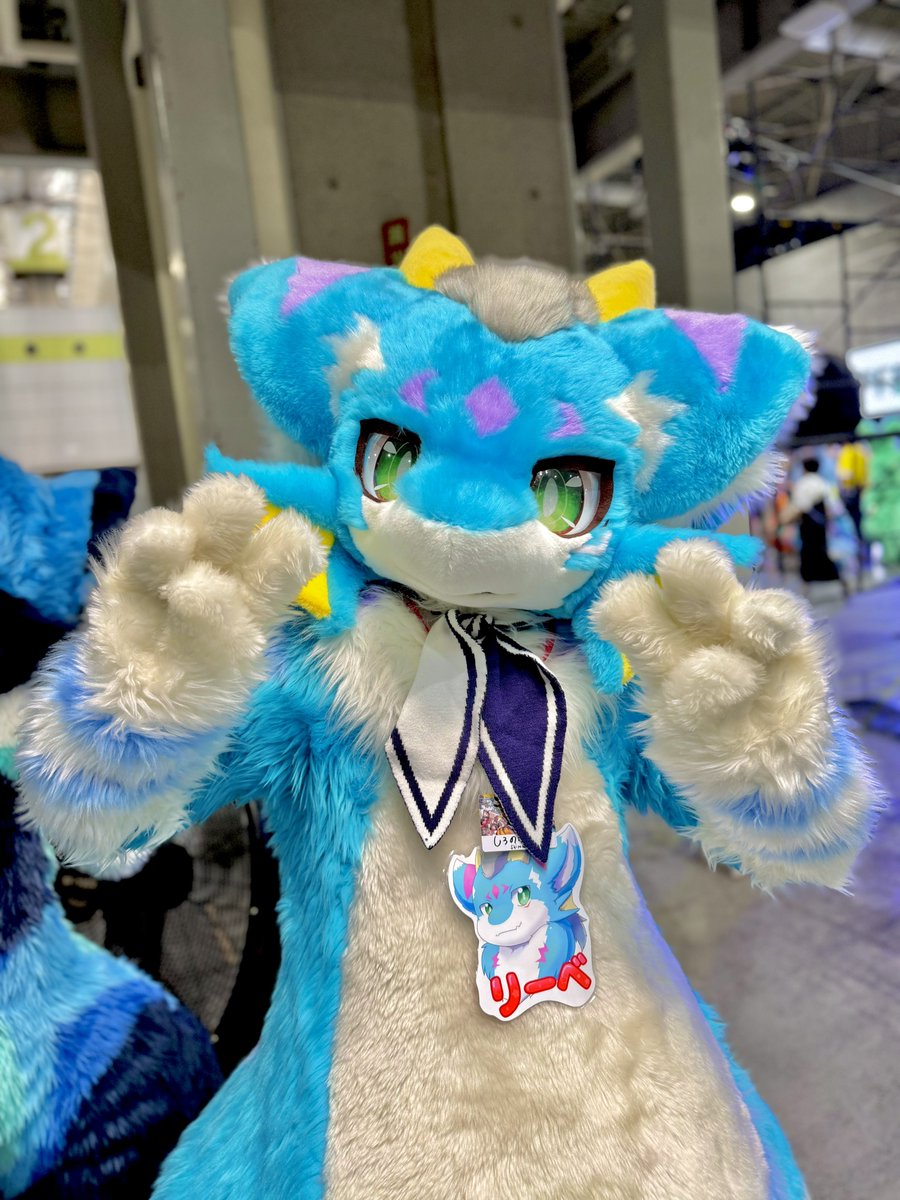 artel_ie's tweet photo. #OFFF2026 

涼しげなドラゴンのリーベくんとみなとくん！
もちぽんしててとてもよかったです☺️

🟦:みやこさん(@miyakon_) https://t.co/1scsXYbI6h