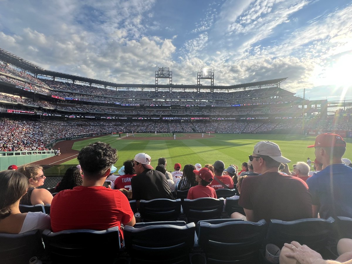 Perk_Nowitzki96's tweet photo. Home sweet home😌#ringthebell https://t.co/EabSc7uroe