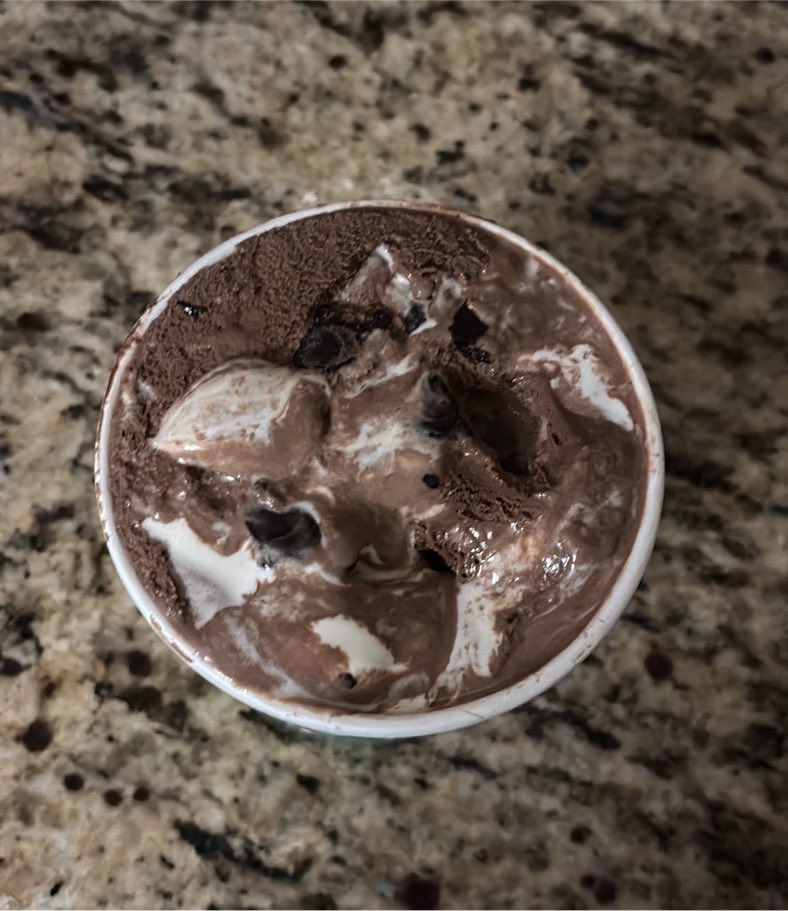 faultline_405's tweet photo. melting ice cream in the microwave is the ONLY way to go. idc if it’s summer, it doesn’t melt the same way as it does when it’s warmed in the microwave https://t.co/DcOwAJUcFS