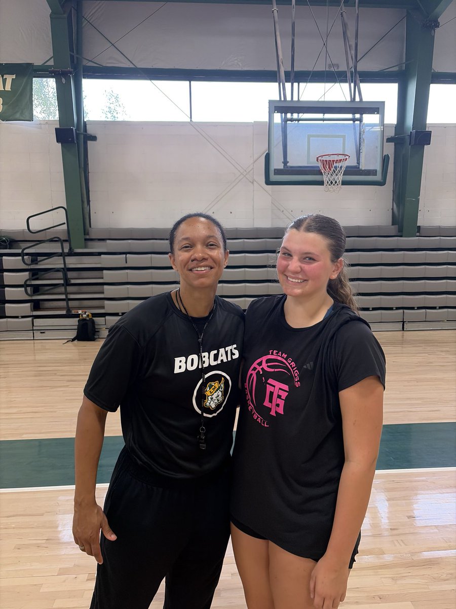 madssalexander's tweet photo. After an amazing Elite Camp and great conversation with Coach Galvani, I’m excited to announce that I’ve received an offer from the Lees-McRae Women’s Basketball program! Thank you to Coach Galvani and Harvey for this opportunity. @LMCBobcatsWBB @CoachGalvani https://t.co/Fu9TMLEX0a