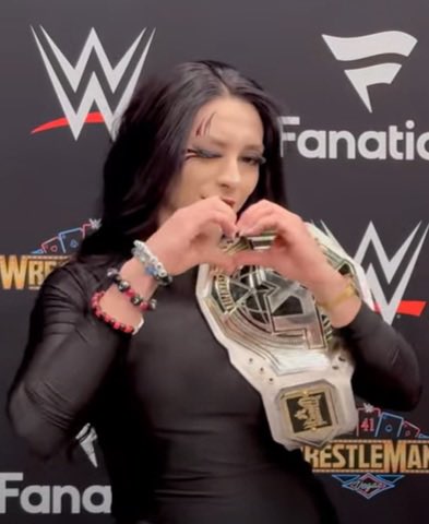 NationVaquer's tweet photo. Thank you all for 10k followers my goal is finally met after struggling for months to a year. The ongoing support you’ve shown me for all the Stephanie content means the world to me. You’re the true goats I love you all❤️ https://t.co/U7z6yAMYnq
