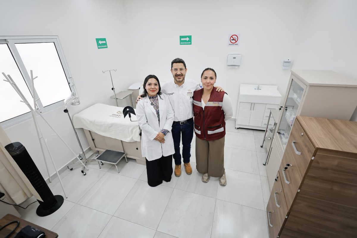 IsssteAgs's tweet photo. 📰 #COMUNICADO
Fortalece ISSSTE infraestructura médica en Oaxaca con inversión de más de 3 mil 653 millones de pesos.
🔗https://t.co/uETJru4QRX https://t.co/Rvyb1RO1hc