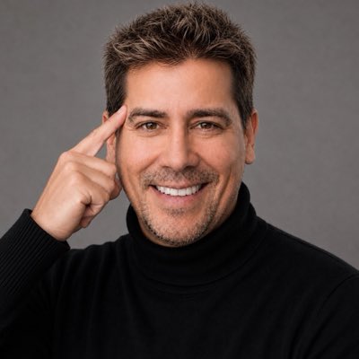 CarlosZapataDoc's tweet photo. #NuevaFotoDePerfil https://t.co/xTIoIw7LoC