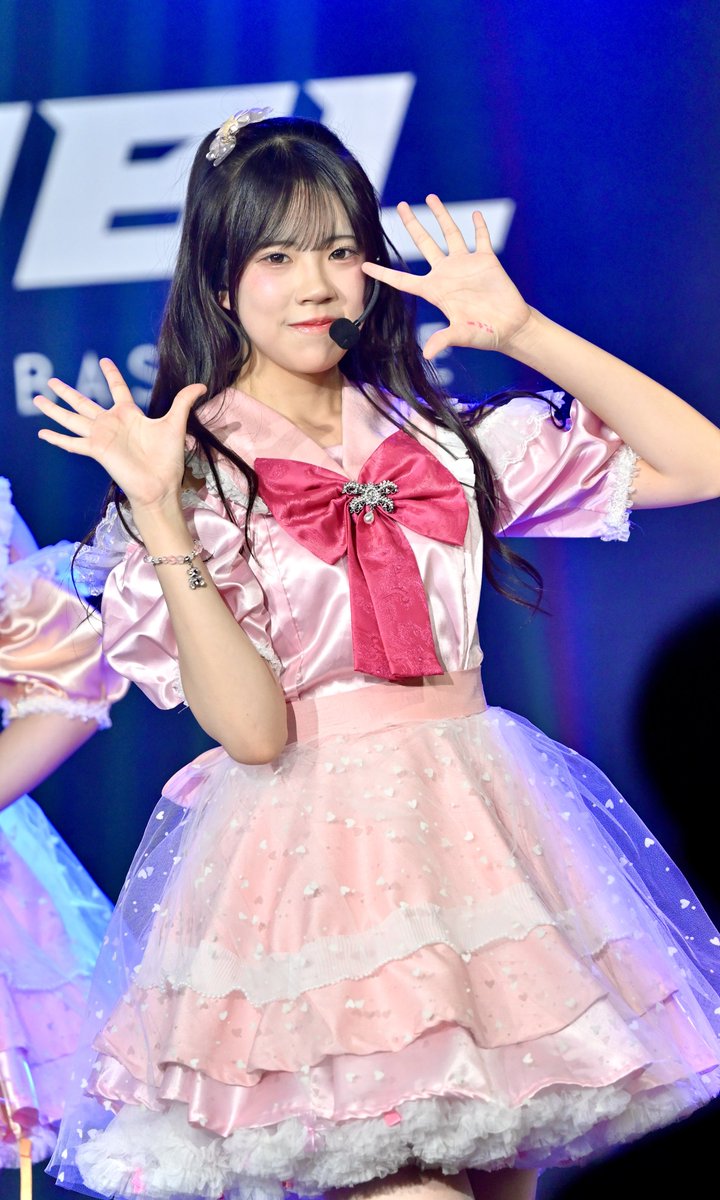 f_4100's tweet photo. 郡山MBL
2026.8.2(日) 

アイドルパーティー in MBL 2026 8 2
〜Me-riseじゅえる生誕祭〜

Me-rise
れみ

昼帯ステージ https://t.co/oZ6We4wFUv