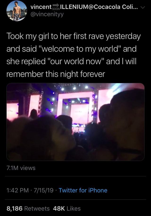 logarithm__'s tweet photo. Took my gf to emo nite https://t.co/RDdAGL4Ec7