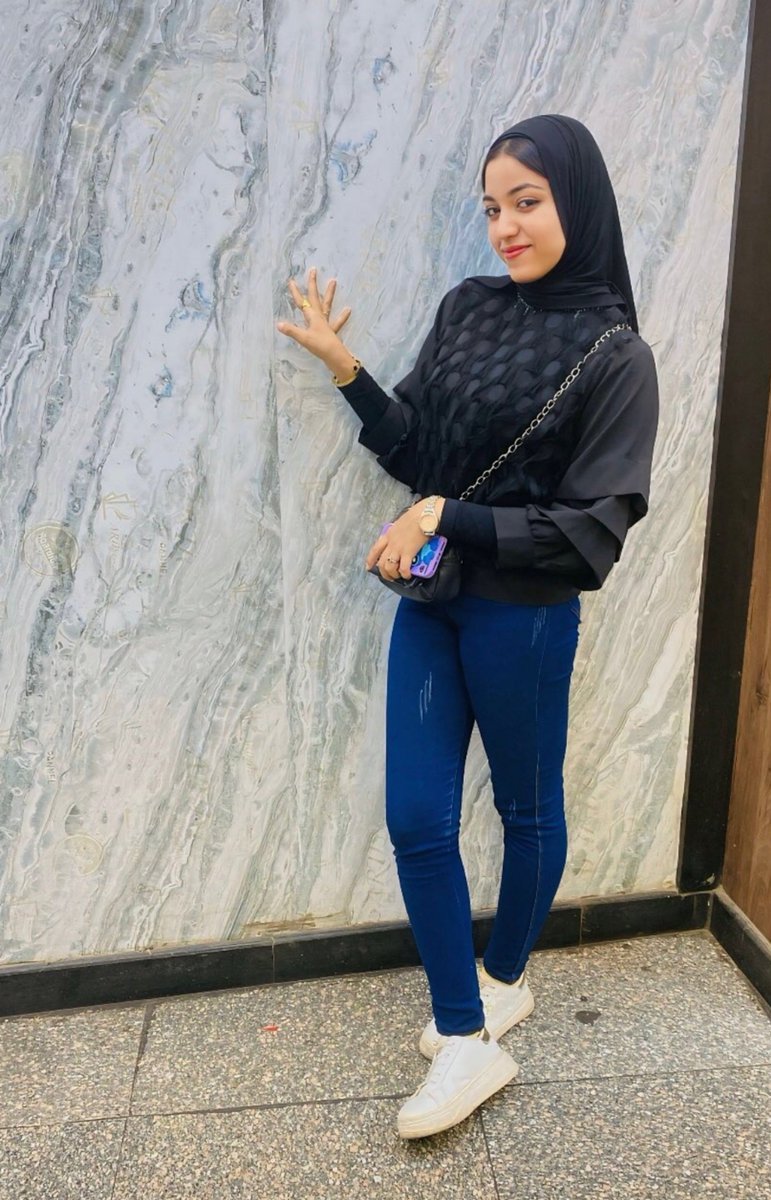 Mayai443t's tweet photo. مين عايز يحشره بين فخادها الملبن🥵🥵🔥 https://t.co/Noch3cEmmq