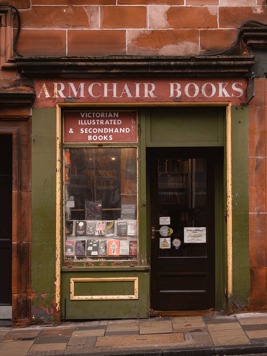 echoesofworld's tweet photo. Edinburgh https://t.co/r8ymCPHPGT