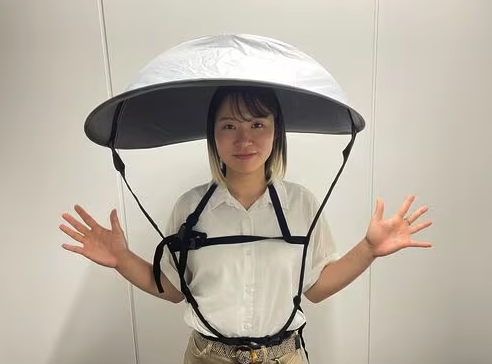 N_Taisho's tweet photo. SNSで99万表示されても、売れたのは1個。
サンコーの事例が示すのは、「話題になる」と「買いたい」は別物。面白さだけでなく、価格・サイズ・使いやすさ・利用頻度まで揃って、初めて商品になるという真面目な話だけど、事例奇抜すぎてw
https://t.co/AsHVrvEzUB https://t.co/PlGUzZ3l3t