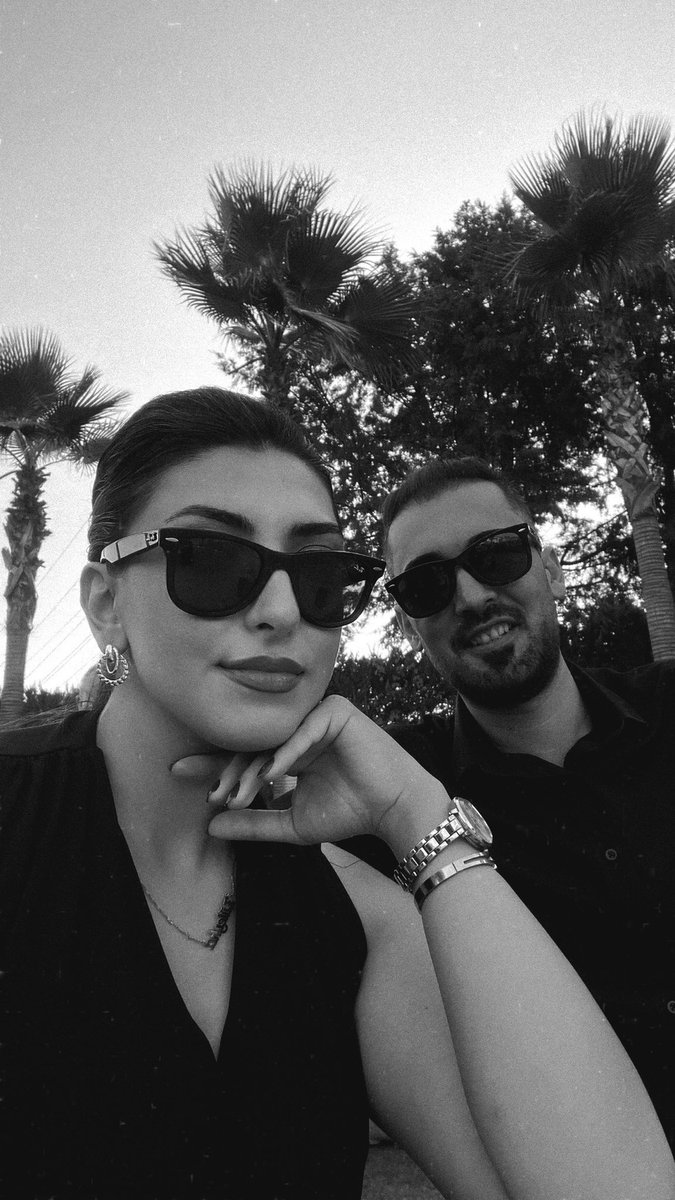 heyybenbaris's tweet photo. Seni seviyorum 🤍 @ZuleyhaUgur https://t.co/JYOA6BTWZ0