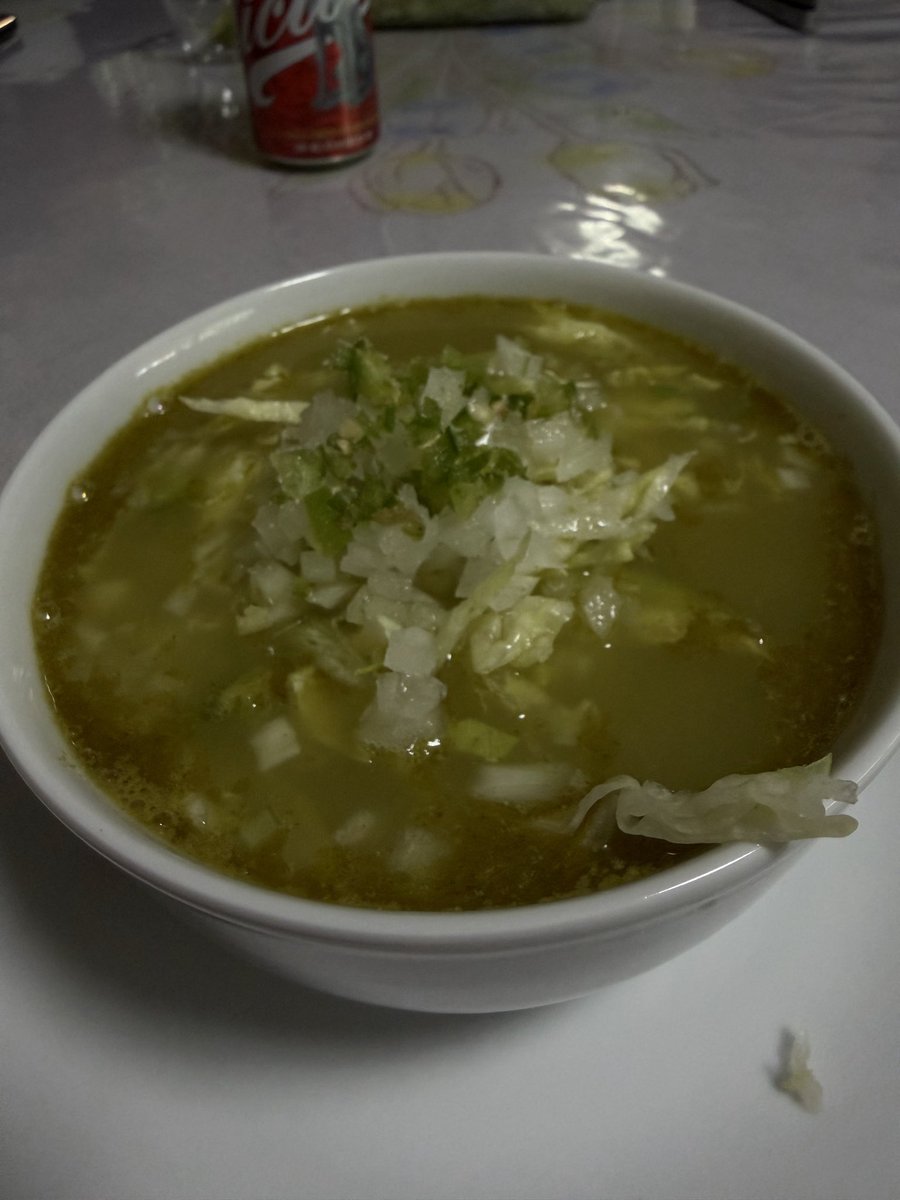 memo_morones's tweet photo. @tolucarg Pues viva los tacos, el pozole y la gastronomía mexaaaa cabrones!!! Siempre bienvenidos y oleeee https://t.co/TQ5WHHO2WM