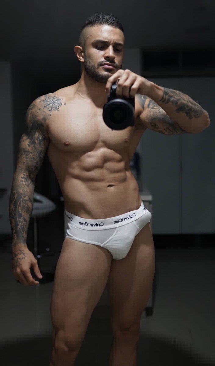 Alphachase12's tweet photo. White CK briefs. Thick muscles. Superior alpha body.
This is what weak boys drool over and pay for.
Tribute if you want to worship, fag. #findom #paypig #cashmaster #alphamale #muscledom #muscleworship #bodyworship #underwear #tribute #alphadom #tattooedalpha https://t.co/2lrCG0ZjaG