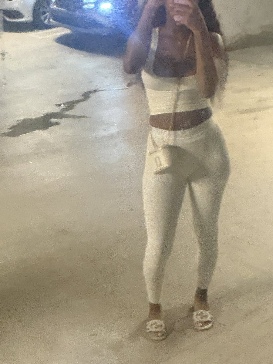karlajaeeee's tweet photo. 🦋🦋🦋💕 https://t.co/Qui0527vxn