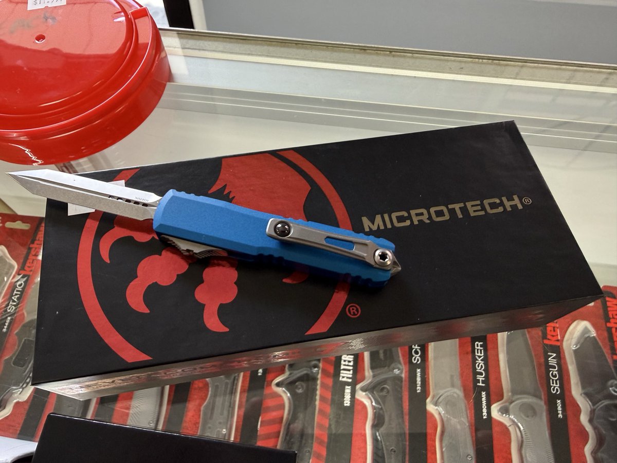 Stonemtngun's tweet photo. New Blade brands hitting the shelves! Come see us!
#Spyderco #Microtech #ESEE https://t.co/1oadt2hLfK