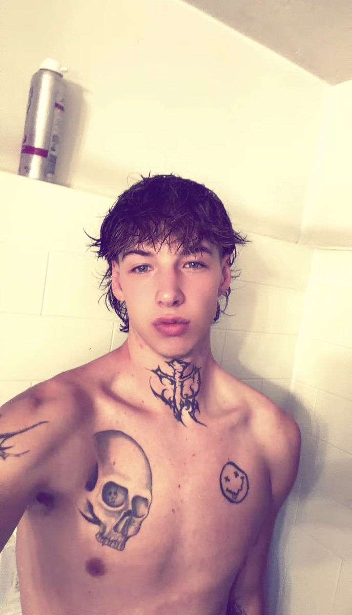3DaysLaced1's tweet photo. Hmuuu I’m selling new videos today #nsfwtwtًً #fypシ゚viral https://t.co/Qph4Yb5TUK
