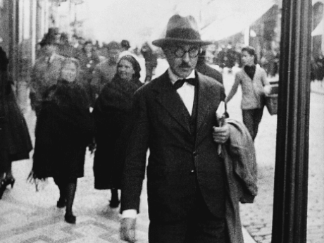 Naturalphilosy's tweet photo. “To be understood is to prostitute oneself.”

— Fernando Pessoa https://t.co/F1yeGL6mv4