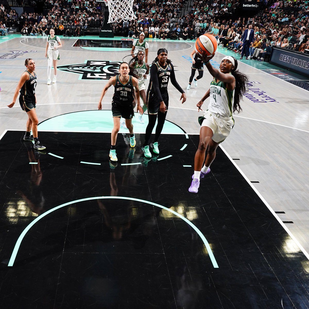WNBA tweet media