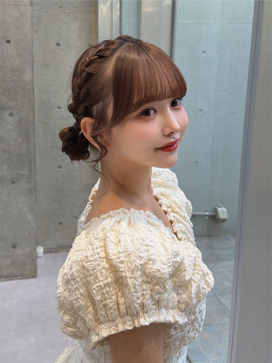 kanaco1114's tweet photo. お！は！よ！夏のヘアアレンジ〜！
保存して真似してみてね🎐 https://t.co/WGaiwVouCs
