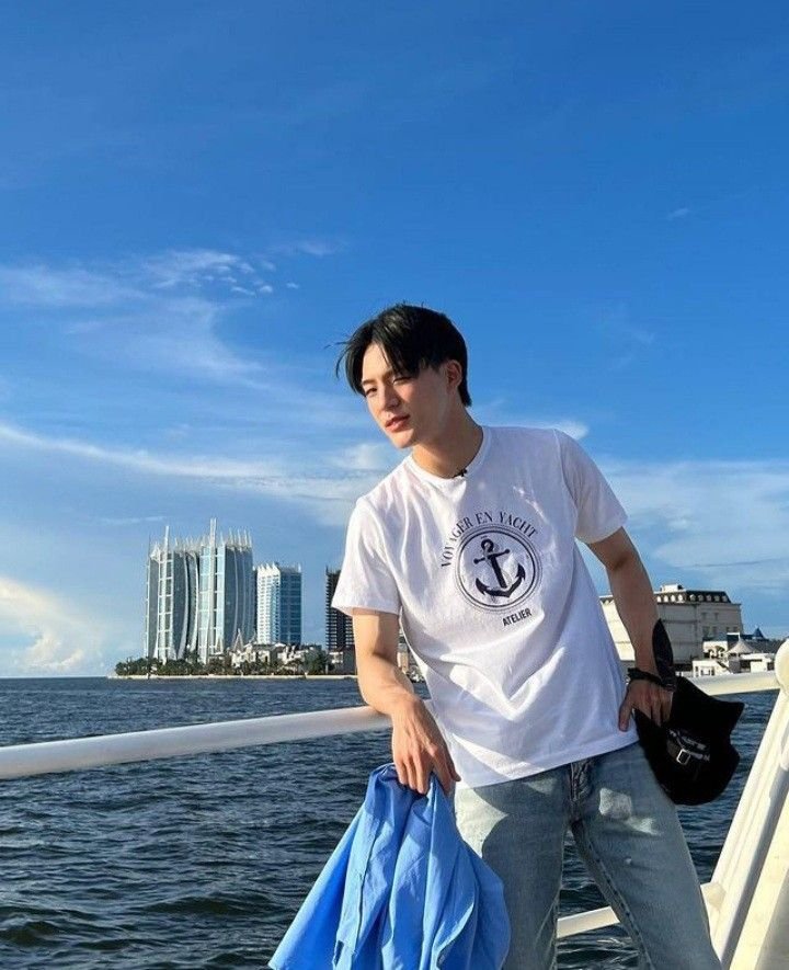 Leejeeno's tweet photo. #제노 in Ancol, Jakarta, Indonesia. https://t.co/YQPYhFKFQS