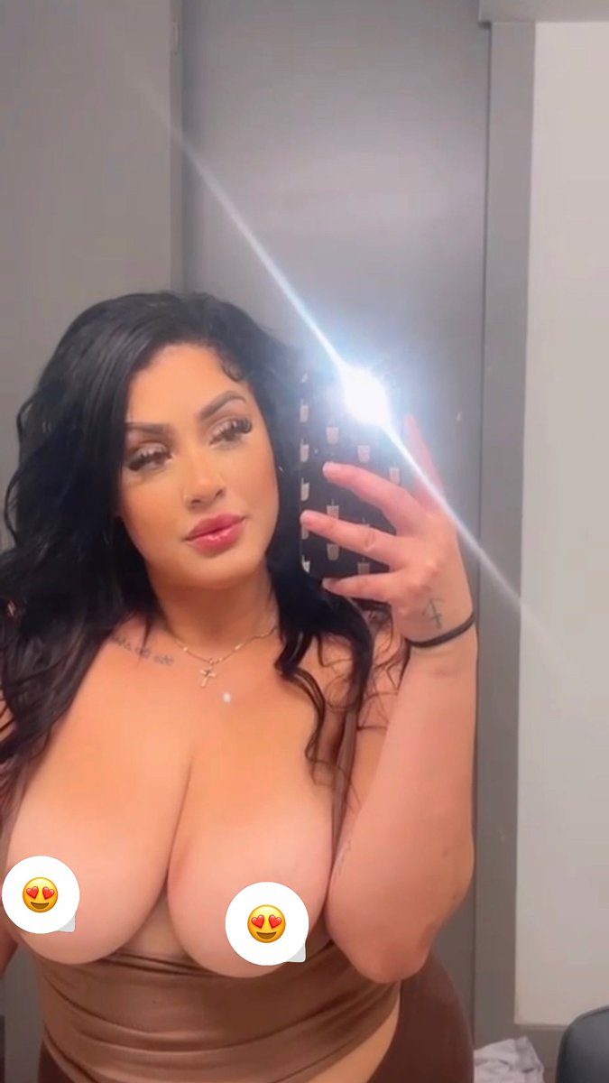 aaliyevvaa's tweet photo. Inbox me if you're up let's have fun 😛🍑#sdfreaks #dmvfreaks #nsfw #sandiego #sdmeets #sandiegomeetup #SanDiegoCA
#619meets 
https://t.co/NnhznOzCeU https://t.co/VKZX3HhrFI