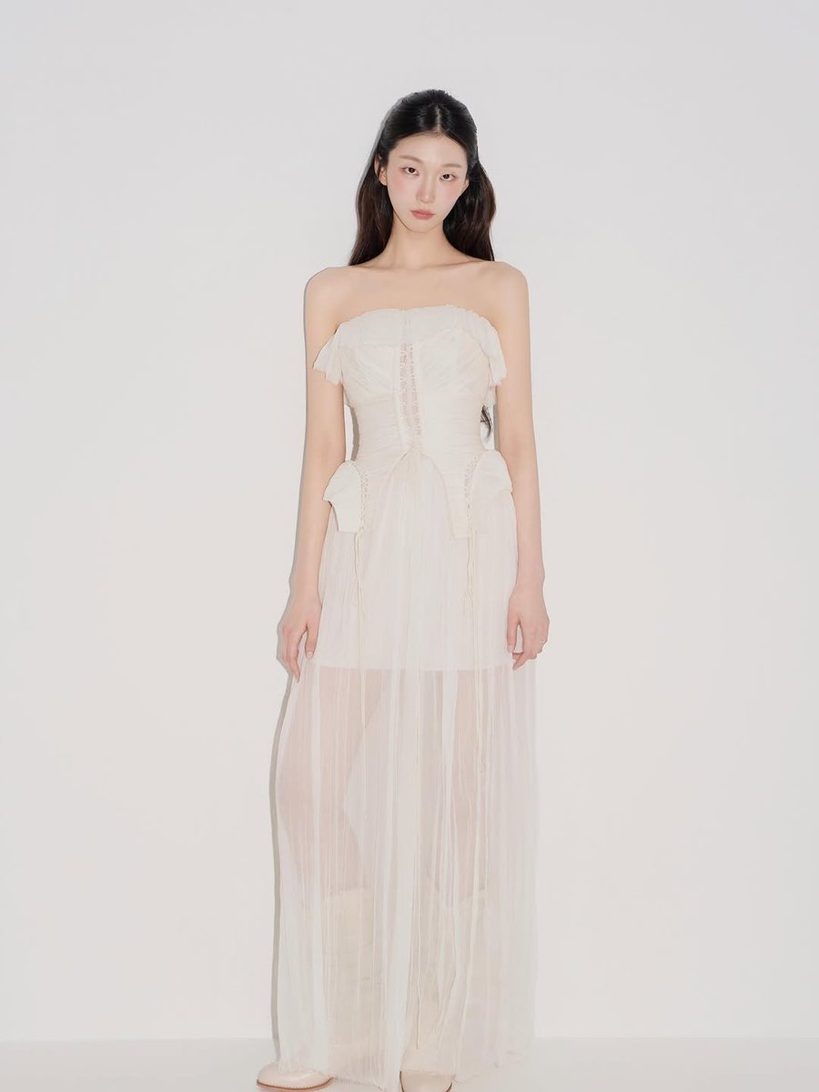 archiveehoo's tweet photo. https://t.co/9pZODvZNqj