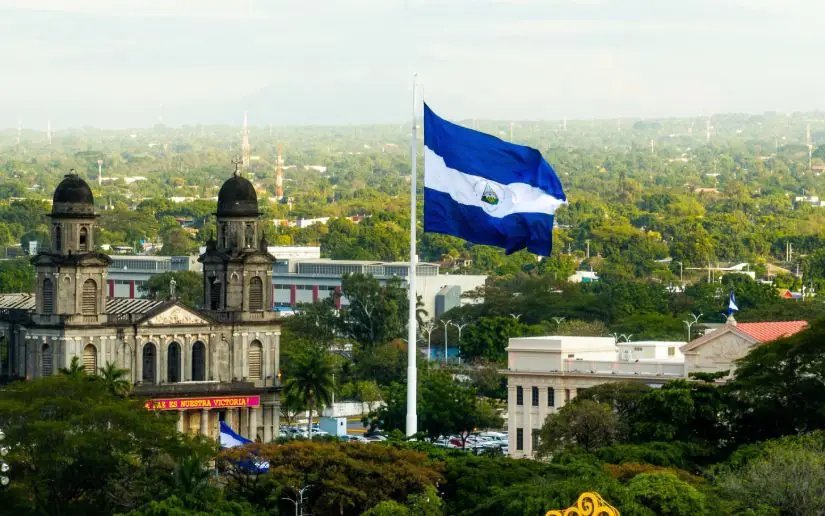 taniasandinista's tweet photo. Nicaragua continúan el proceso de consultas para las Reformas Constitucionales que fortalecerán la democracia del Pueblo Presidente y consolidan un modelo de participación directa orientado a preservar la Soberanía la Paz y el desarrollo en la lucha contra la pobreza. Cra Murillo https://t.co/ca6R9ZcF6n