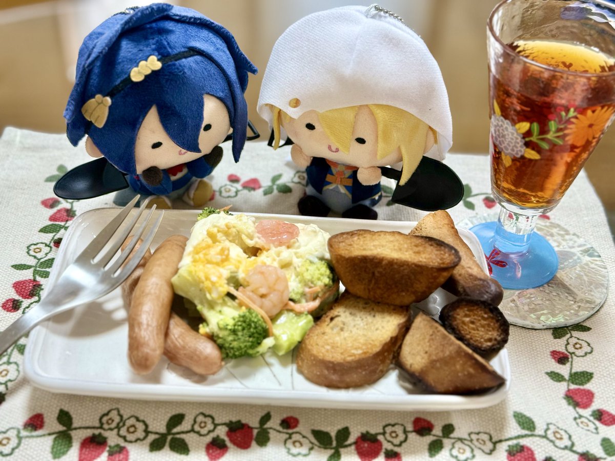 isobemaki's tweet photo. あさごぱん https://t.co/QqeP8oudQS