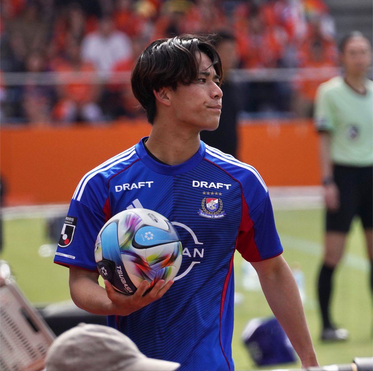 marinosuke_hukm's tweet photo. TravisJapanファンの皆様、マ��ノスの選手でおすすめのイケメン（諸説あり）貼っておきます。※イケメン判定には個人差があります。

1枚目→関富貫太選手（背番号35/DF）
2枚目→角田涼太朗選手（背番号22/DF）
3枚目→近藤友喜選手（背番号24/FW）
4枚目→谷村海那選手（背番号9/FW）

お願いです！今後もマリノスを応援してください！！！！

#TravisJapan