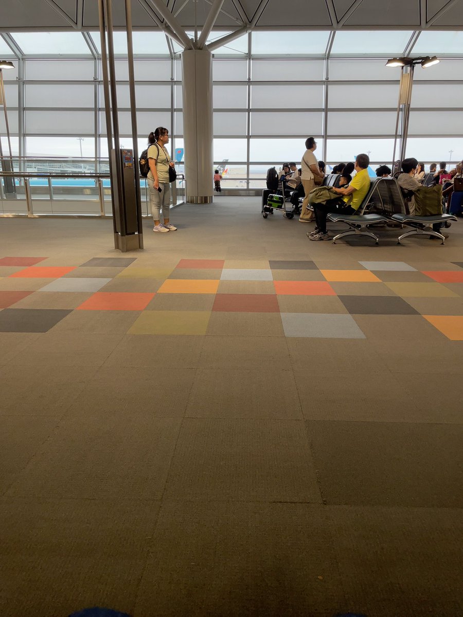 anme_007's tweet photo. タルコフしたいのに今日から12日まで出張だ…早くやりたい🥺︎ https://t.co/3ulU7ceOIo