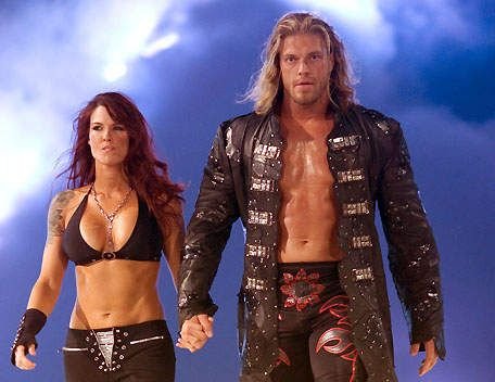 Nerdanitza's tweet photo. Kevin Knight and Mara Sadè in AEW. https://t.co/ypVKNIWAHu