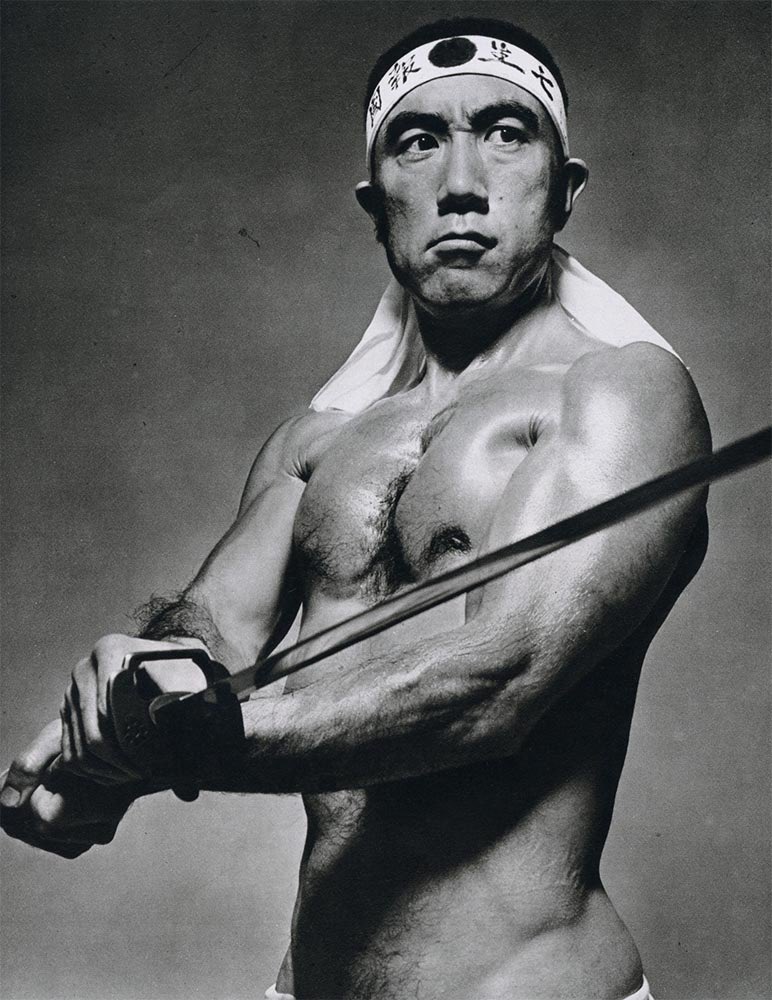 CaudilloXIV's tweet photo. “the first gay right winger” https://t.co/t510oZMDZQ