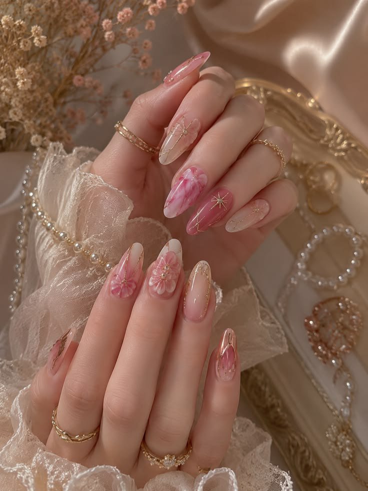 emma_gerberas's tweet photo. Momento de descanso e minhas unhas novas.💐 https://t.co/X47DvHUQ8y