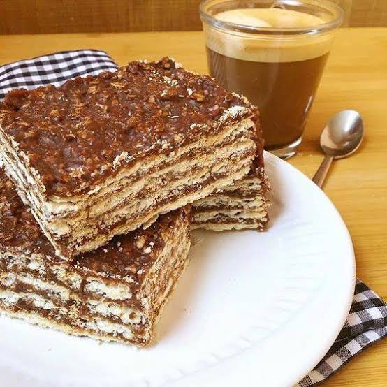 jjungkte's tweet photo. perdonen pero si hay un postre que se le para de manos a la chocotorta y me atrevo a decir que es hasta MAS rico es me pongo de pie el turron de QUAKER https://t.co/ijLnW8LNjr