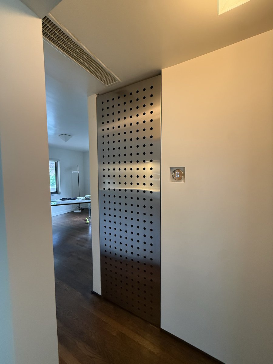 InfinityCupr's tweet photo. Stainless steel Custom Door https://t.co/YPXtOsnmz5