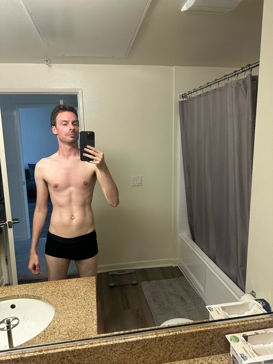 Danimalish's tweet photo. It’s a brand new day for a thirst trap. https://t.co/KOicbdyNxb