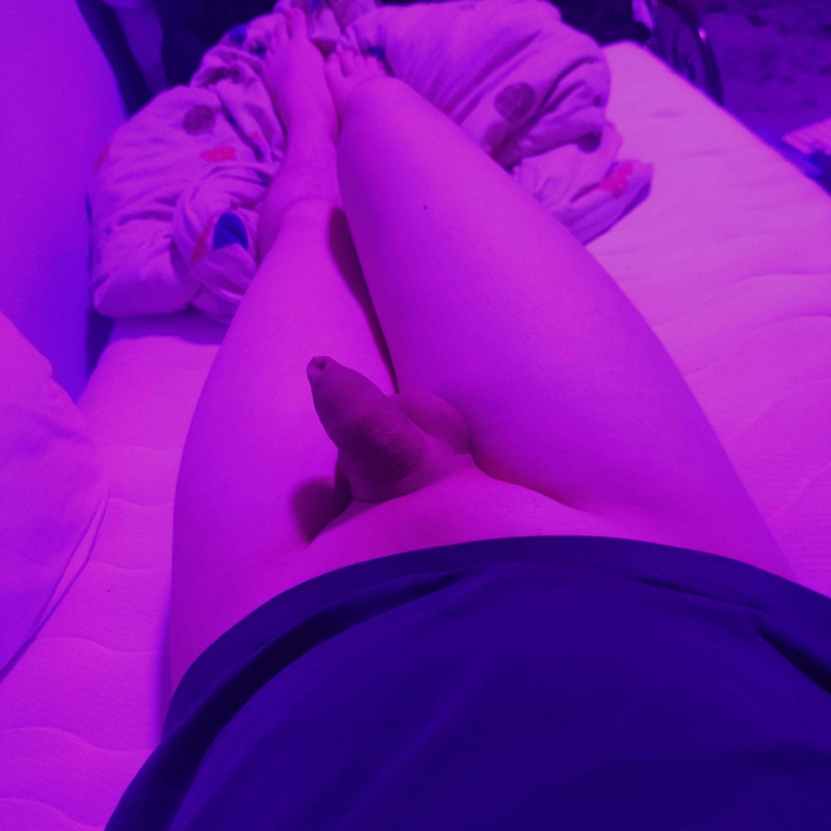 BlehhToshy's tweet photo. Going to bed uncaged >///< hopefully someone will rape me in my sleep and teach me a lesson... 

#Femboy #Puppyboy #Chastity #Somno #Rape #Sissy #Horny https://t.co/F1Dpb5wHRc
