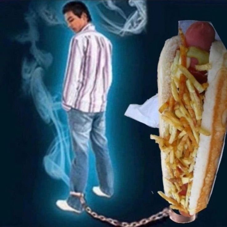 cutifrappu's tweet photo. unos panchos y una coca pueden solucionar todos los problemas, lo dice la biblia https://t.co/3Y1bX28MzY