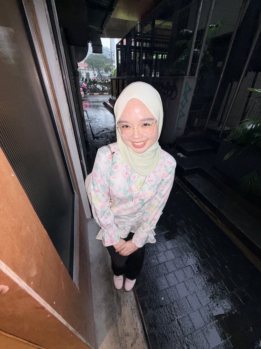 saraxpttp's tweet photo. good morning🙇🏻♀️🤍 but obviously i can't out-beauty pip though😔😔
#domundiselcaday #DMDSD
𓆩♡𓆪 #porsuppakarn https://t.co/fMFOFTMEWd