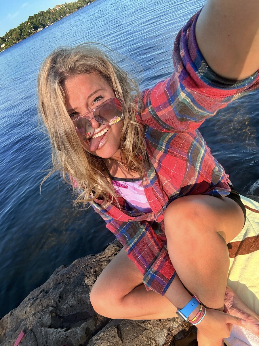 HeyItsMeMissJT's tweet photo. What's a #LongWeekend without a lake... ���� #August2026 #OnRepeatPlease #LakeLife #Summer #RamseyLake #NorthernOntario #Walk #Hike #Swim #Active #NeverStopMoving #OutdoorFitness ☀️🌊💜⛵️ https://t.co/RVrIzgRngc