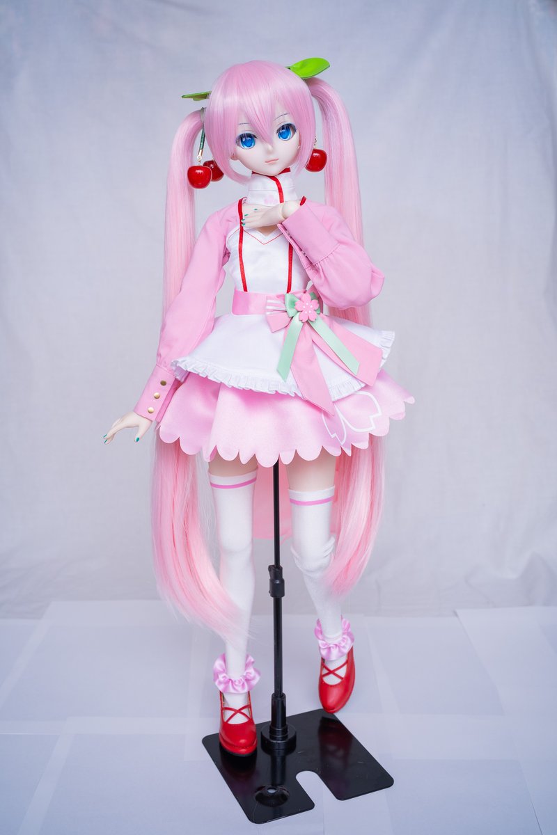 gingertea_doll's tweet photo. 【BOOTH頒布告知②　8/9（21時～）】

桜ミク～桜ドレスver.～

DD（SS-S胸） DDS（SS-S胸）

セット内容等はリンク先でご確認くださいませ
https://t.co/NARkgQImYv

ピアプロリンクの規約に則りまして頒布させていただきます。 https://t.co/qCsnCd0hil