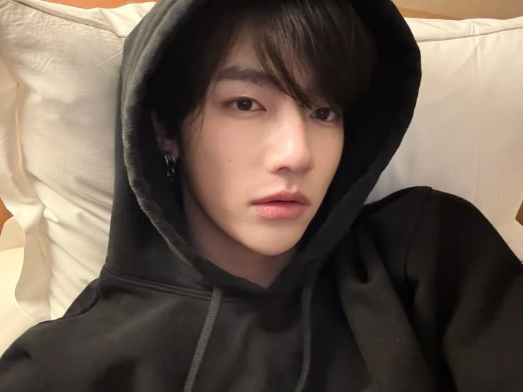 qiqiluvsgonuk's tweet photo. Buscando mutis q interactuen
    ⊹ . ݁˖ . ݁ #kpoptwt ⋆.˚ #stantwt
ᰋ  ˓    ♡  Any | 🇲🇽 | -18 | spa/eng

ᛝ Stan: *Ult zb2ble*, everglow, billlie, nct dream.

♯  Interactuo lo mas que puedo PLSSS 😭 soy muy divertidq y asi

♡/↻ 2 b mutuals !! ଘ( ᴗ͈   ᴗ͈)ഒ https://t.co/gGRSa7b0GV