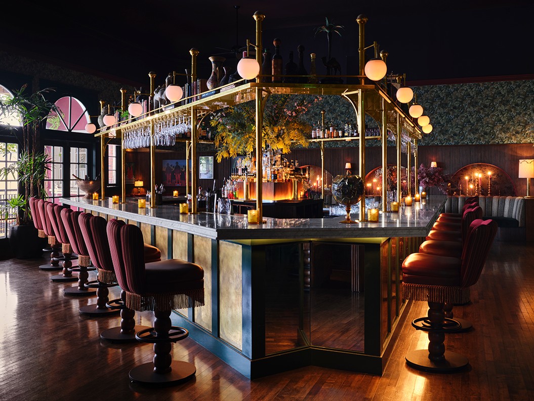 DavidOCameron's tweet photo. Before the remodel four years ago, Checker Hall was cold, forbidding and austere. And now it's warm and inviting, like a speakeasy or a Parisian bistro. And the food is stellar! https://t.co/Fnucqqa3Ap