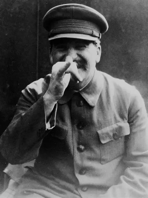 tornjik's tweet photo. @ReichDoll how come its 2026 and youre still a regressive shit stain on society with ur nazi bs https://t.co/TKNThteMCH