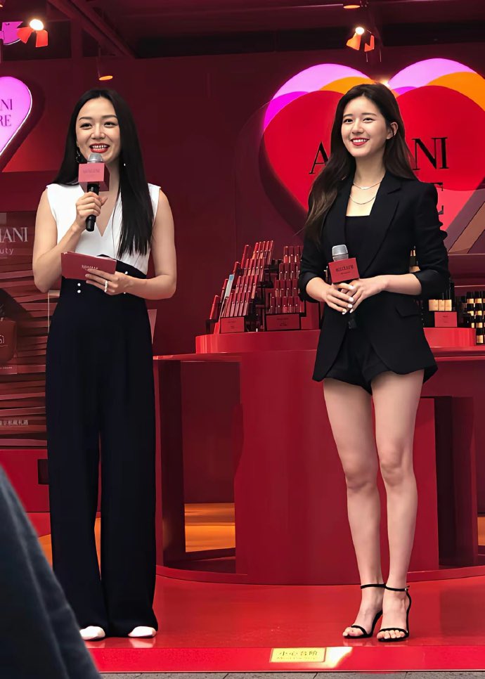 Sky70666's tweet photo. 早期赵露思你们觉得美吗？ https://t.co/PFHL56V5En